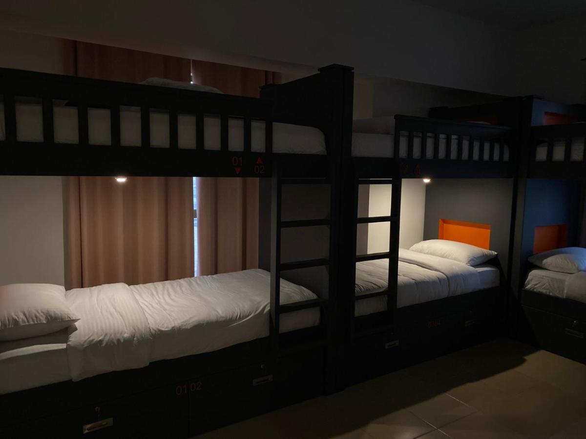 Grays Hostel By Haly Dubaï Extérieur photo